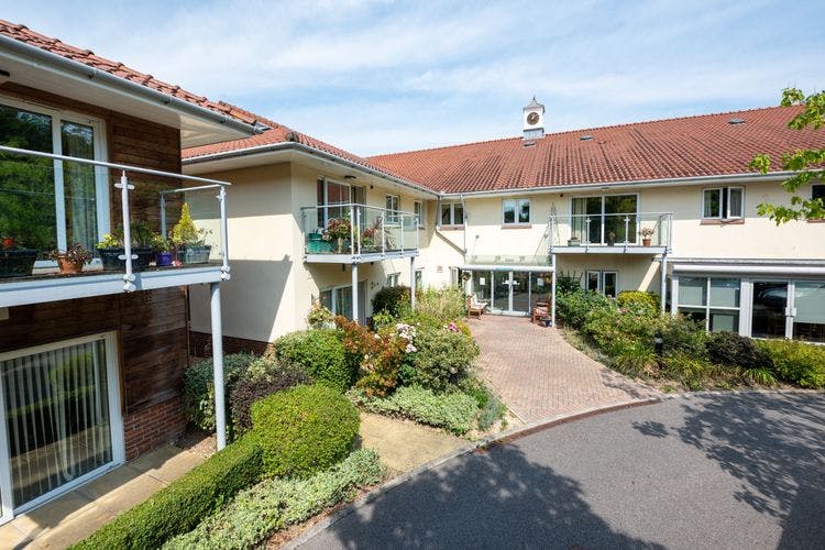 Brendoncare Knightwood Care Home, Eastleigh, SO53 4TL