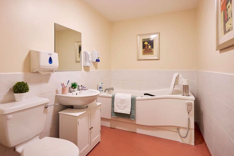 Brook House - New Malden Care Home, New Malden, KT3 5EA