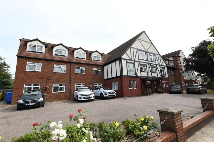 Bullsmoor Lodge Care Home, Enfield, EN3 6TE