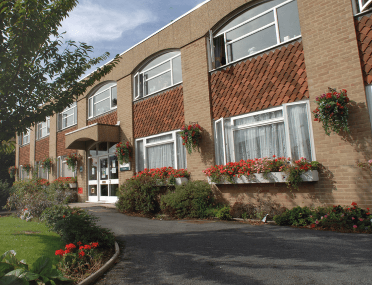 Lynton Hall Care Home, New Malden, KT3 5EE