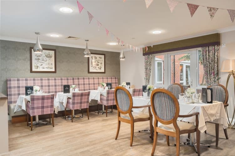 The Lodge at Burcot Grange Care Home, Bromsgrove, B60 1BJ