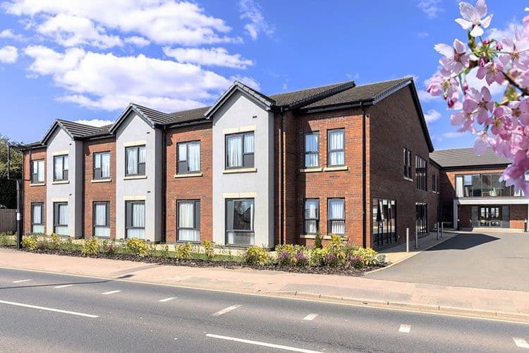 Burscough Manor-main-image