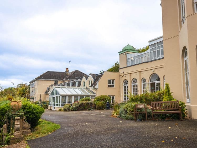 Bushey House Beaumont Care Home, Bushey, WD23 1QN
