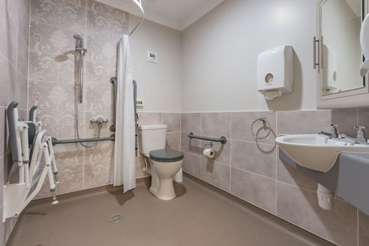 Lauder Lodge Care Home, Edinburgh, EH7 6TL