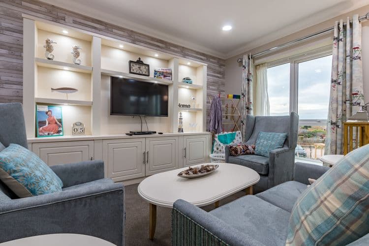 Lauder Lodge Care Home, Edinburgh, EH7 6TL