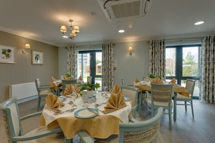 Oakfield Croft Care Home, Sale, M33 6NB