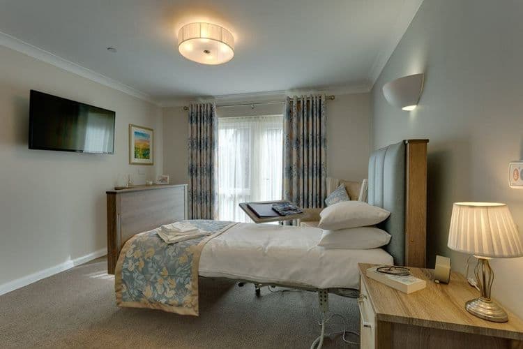 Oakfield Croft Care Home, Sale, M33 6NB