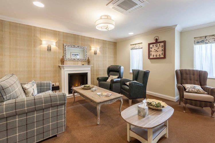 Pear Tree Court Care Home, Horndean, PO8 9LN