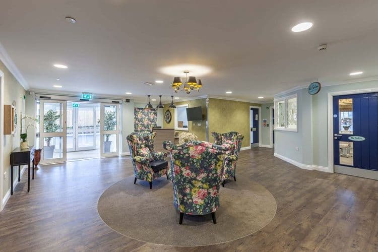 Pear Tree Court Care Home, Horndean, PO8 9LN