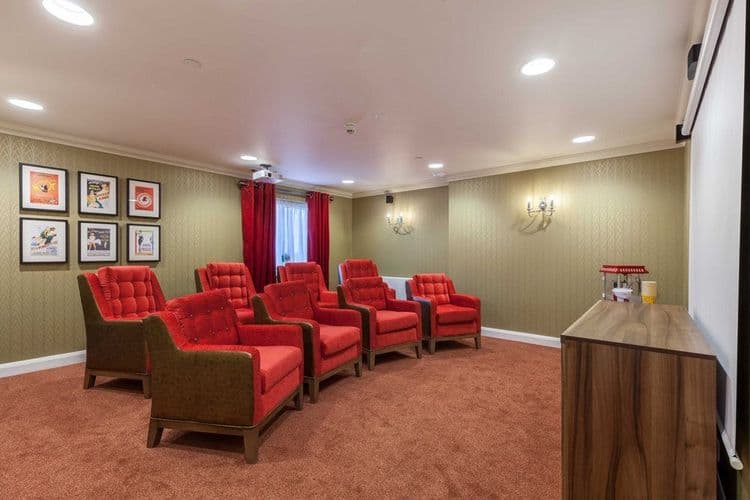 Pear Tree Court Care Home, Horndean, PO8 9LN