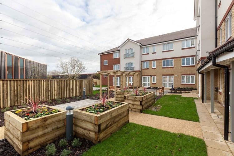 Pear Tree Court Care Home, Horndean, PO8 9LN