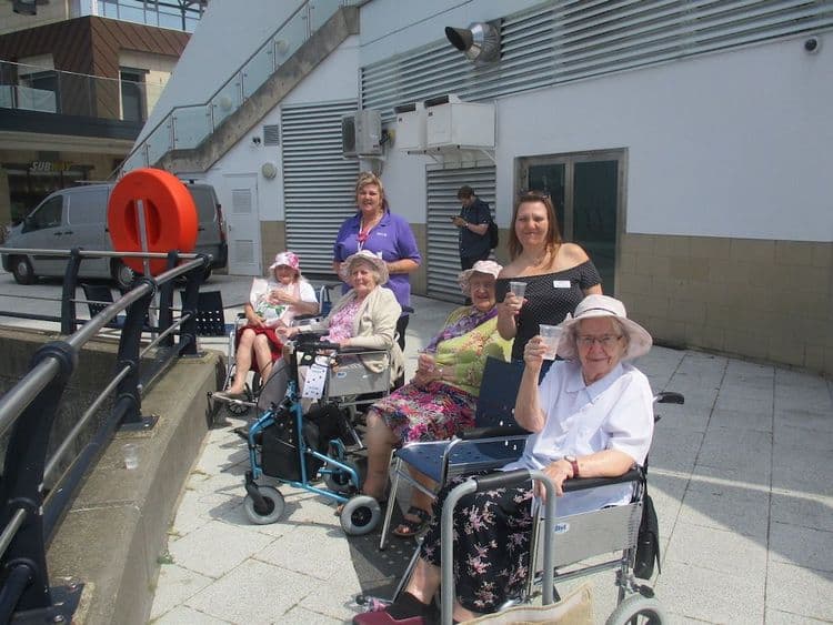 Pear Tree Court Care Home, Horndean, PO8 9LN