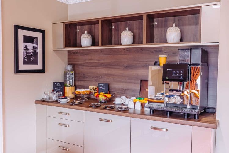 Barchester Healthcare Cepen Lodge Care Home, Chippenham, SN14 6UZ