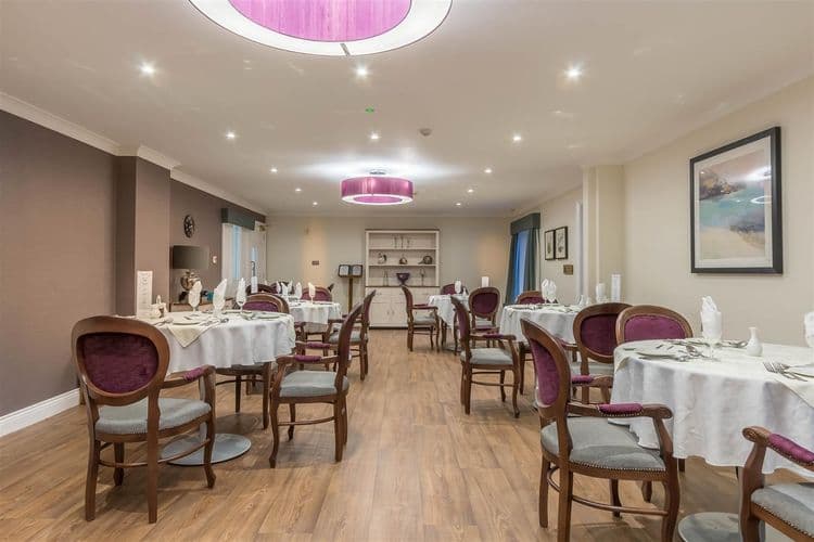 Barchester Healthcare Cherry Trees Care Home, Alcester, B49 6LN