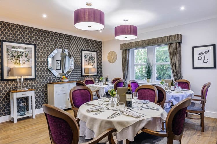Barchester Healthcare Cheverton Lodge Care Home, London, N19 3AY