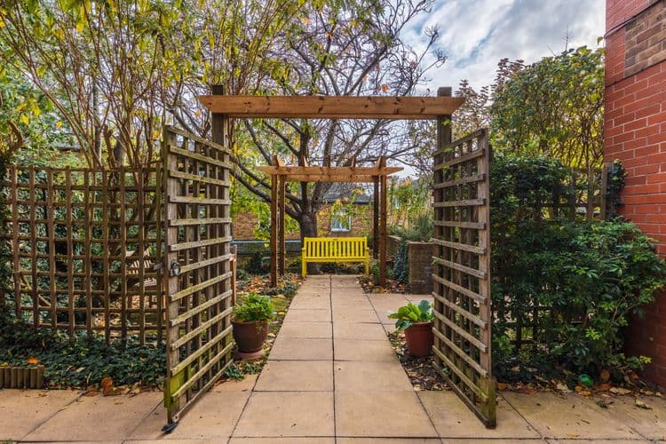 Barchester Healthcare Cheverton Lodge Care Home, London, N19 3AY