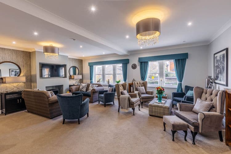 Barchester Healthcare Cheverton Lodge Care Home, London, N19 3AY