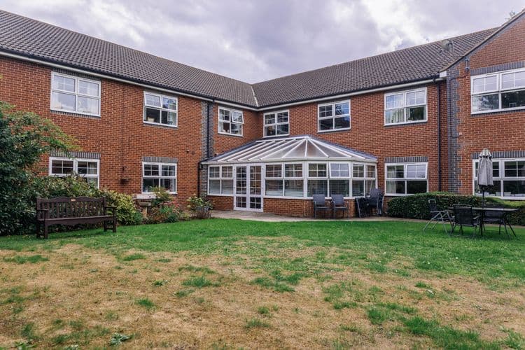 Barchester Healthcare Claremont Parkway Care Home, Kettering, NN15 6XE