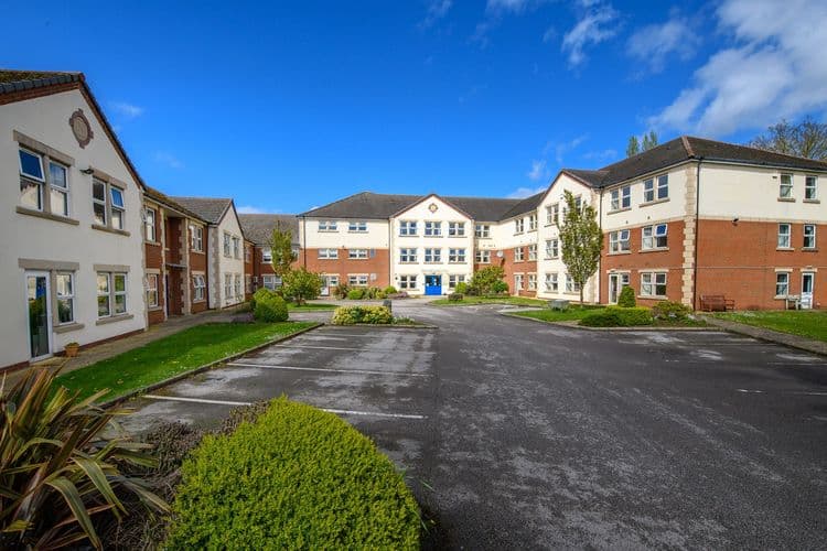 Clipstone Hall and Lodge Care Home, Clipstone, NG21 9FL