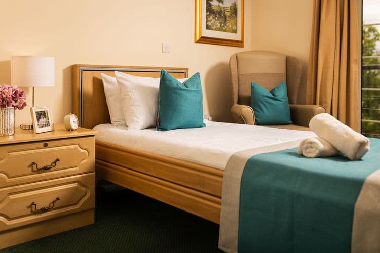 Cranmer Court Care Home, Warlingham, CR6 9PE