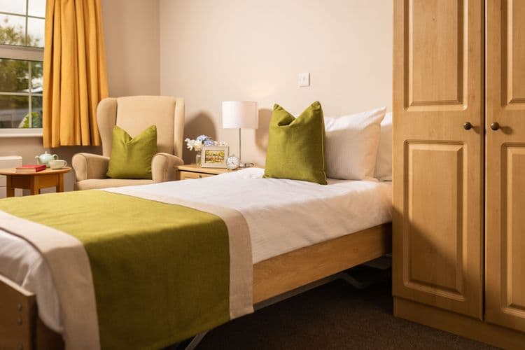 Cranmer Court Care Home, Warlingham, CR6 9PE