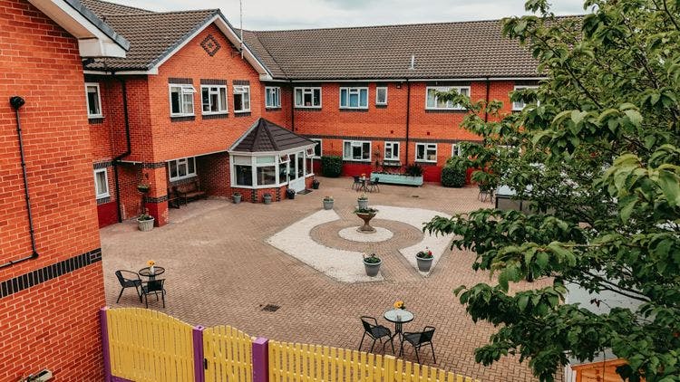 Lowmoor  Care Home, Nottingham, NG17 7JF