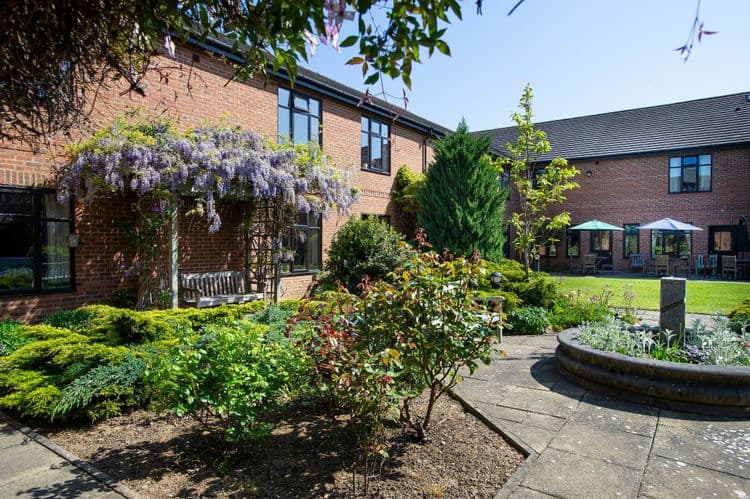 Dalby Court-main-image