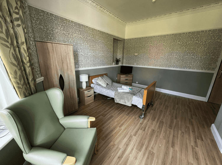 Daleside Care Home, Birkenhead, CH42 4QB