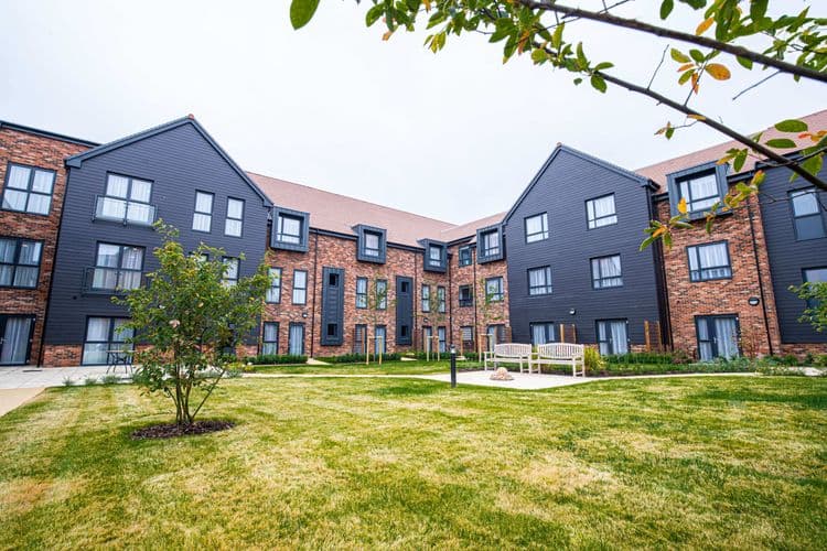 Dashwood Manor-main-image