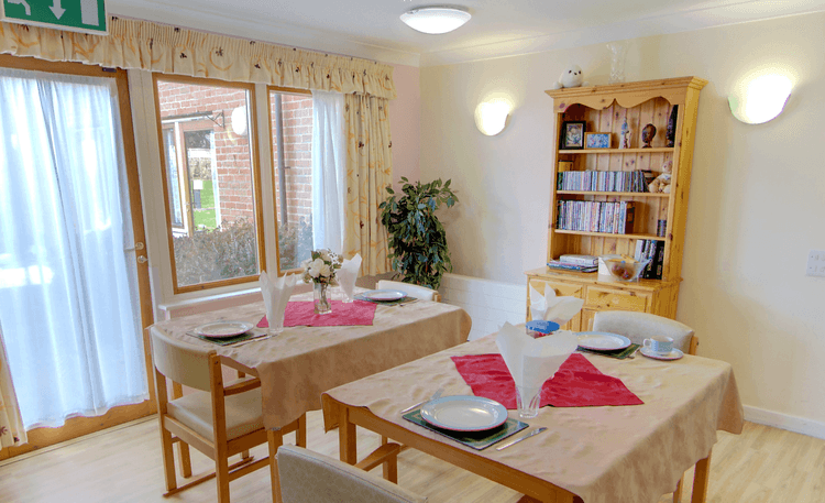 Deerswood Lodge Care Home, Crawley, RH11 0HG