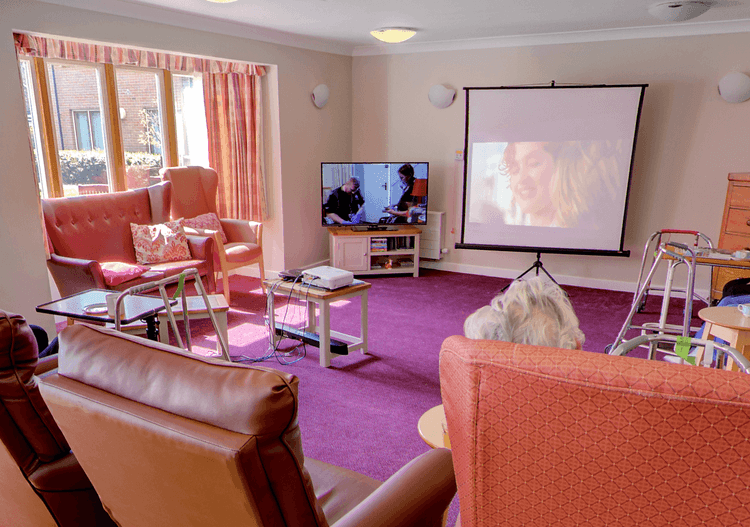 Deerswood Lodge Care Home, Crawley, RH11 0HG