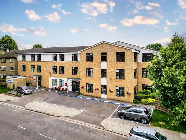 Image of Dell Field Court