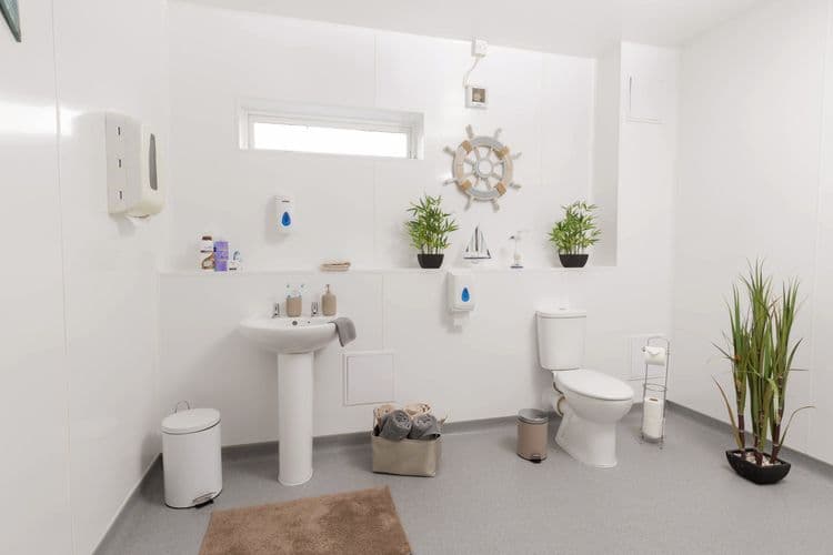 Dunniwood Lodge Care Home, Bessacarr, DN4 7AL