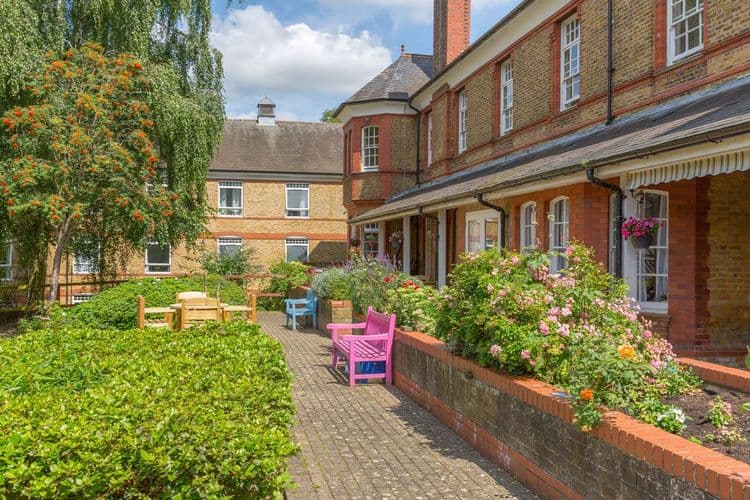 Elizabeth Lodge Care Home, London, N21 1TG