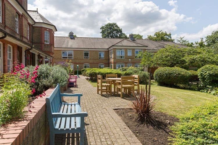 Elizabeth Lodge Care Home, London, N21 1TG