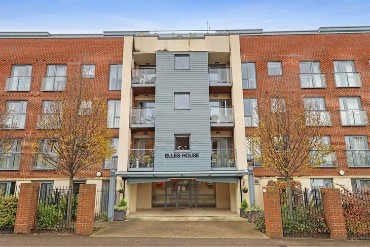 Elles House  - Resale Care Home