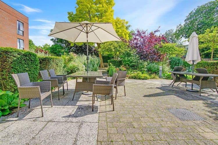 Elles House  - Resale Care Home