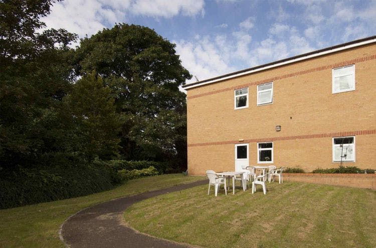 Falcon House Care Home, Nottingham, NG9 1FX