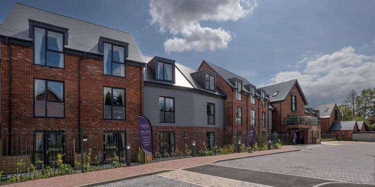 Floryn House-main-image