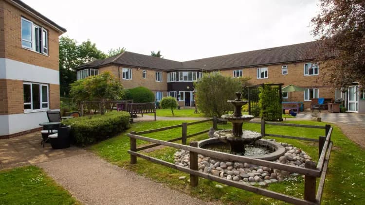 Fosse House Care Home, St Albans, AL3 4LA