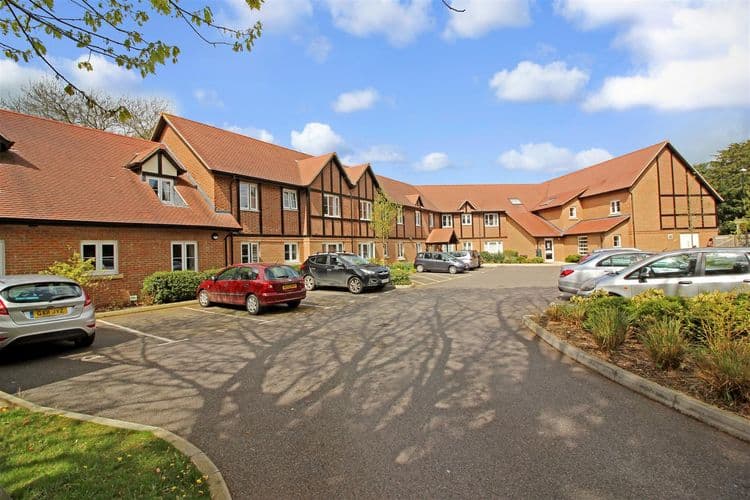 Foxmead Court - Resale Care Home