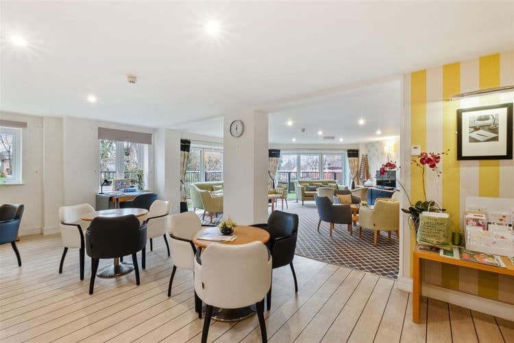 Foxmead Court - Resale Care Home