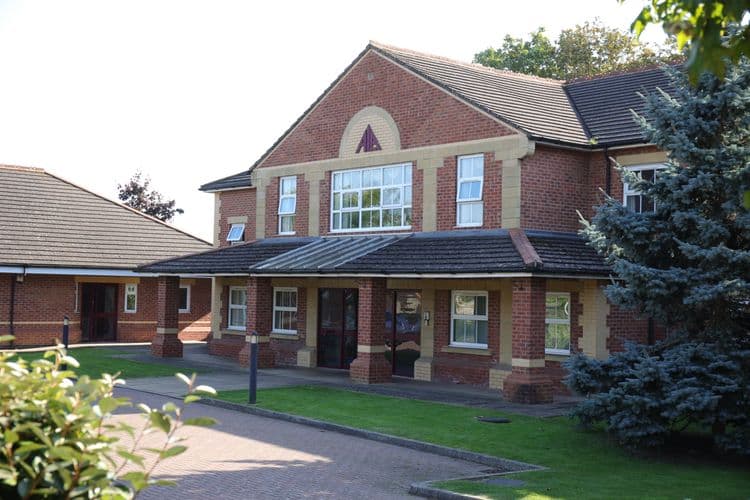 Enderby Grange-main-image