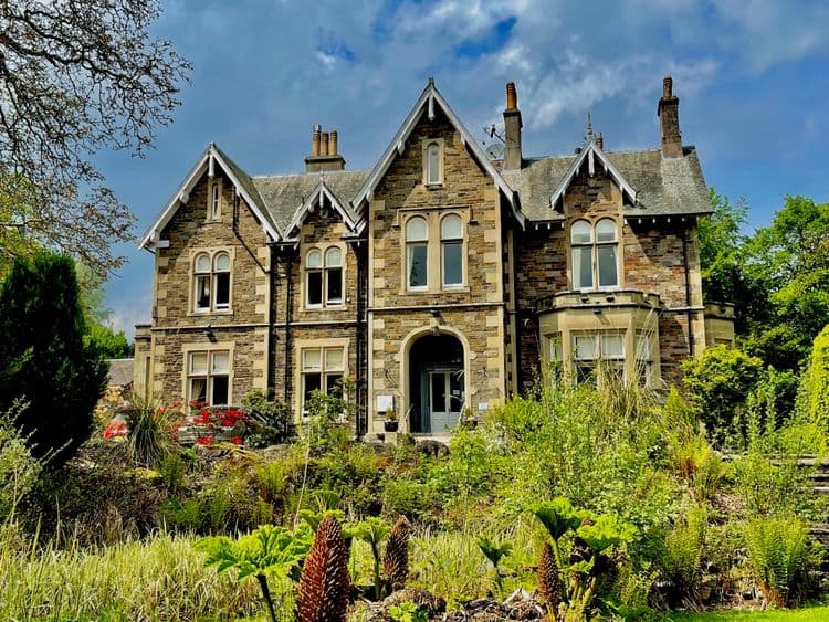 Galahill House-main-image