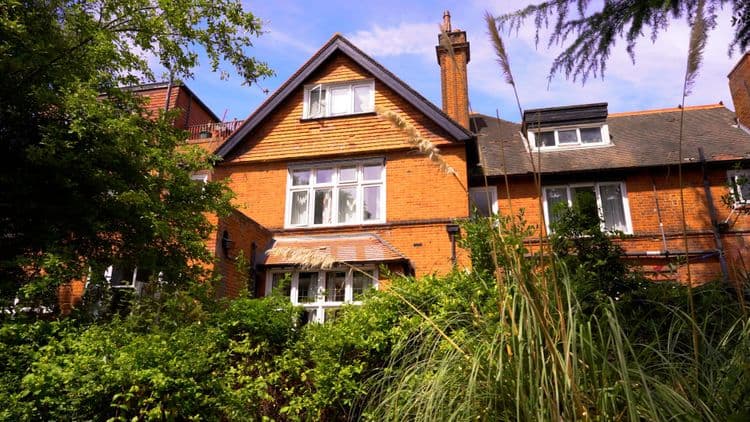 Southborough Care Home, Surbiton, KT6 6QL