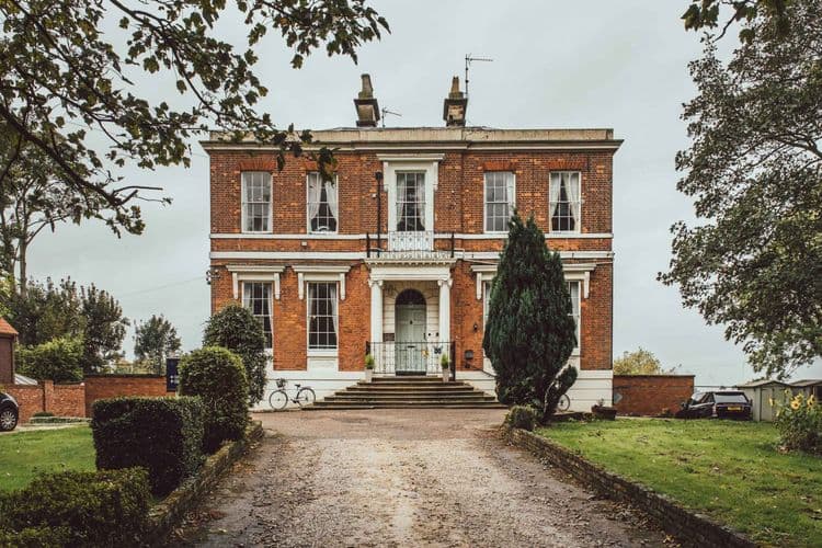 Goole Hall-main-image