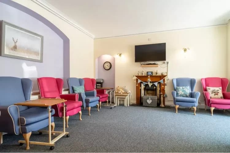 Hartwell Lodge Care Home, Fareham, PO16 7UB