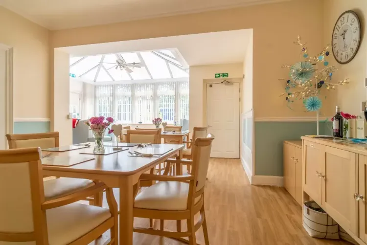 Hartwell Lodge Care Home, Fareham, PO16 7UB