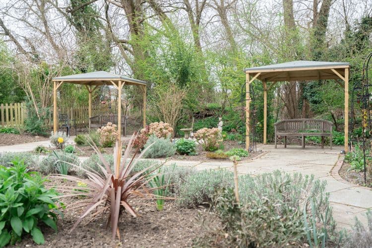 Hatch Mill Care Home, Farnham, GU9 7UH