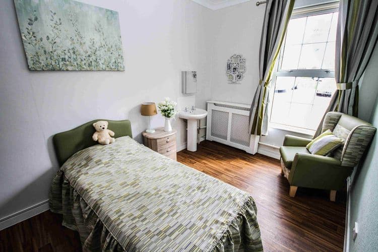 Hawthorn Lodge Care Home, Nottingham, NG5 5SP